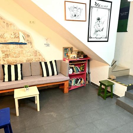 White Rabbit Hostel Hvar Town Luaran gambar