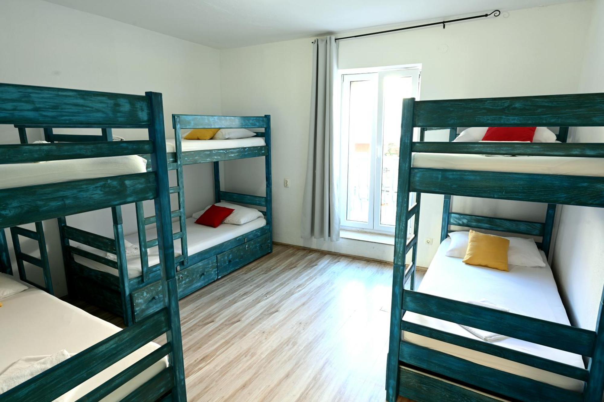 White Rabbit Hostel Hvar Town Luaran gambar